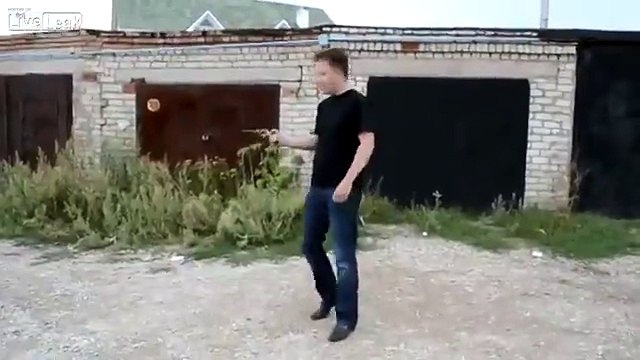 Kask Deneyi İçin Kafaya Ateş Eden Çılgın Rus