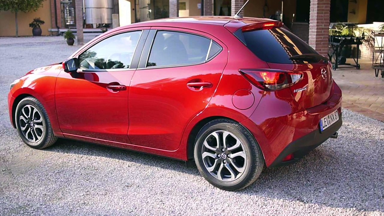 Essai nouvelle Mazda 2 2015 par diisign