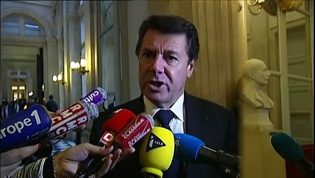 Loi Macron : UMP, Ecologistes et députés frondeurs PS réagissent sur la motion de censure