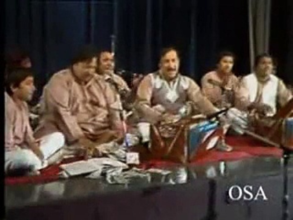 NUSRAT FATEH ALI KHAN - Main Necha Mera Murshid Ucha