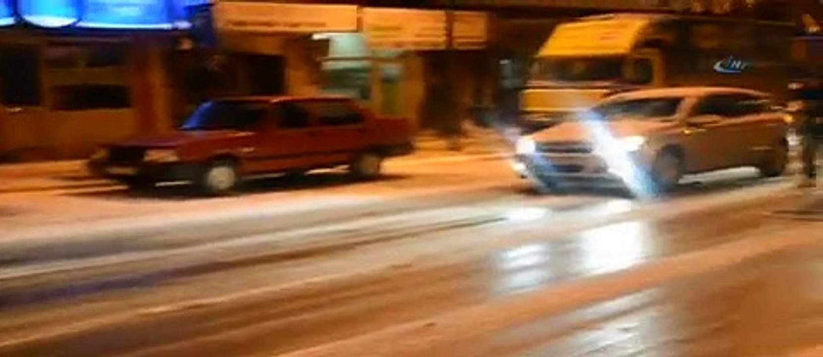 Yollar buz pistine döndü