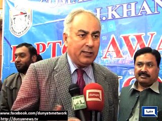 Dunya News - Laptops distributed among 350 students at Gomal University in Dera Ismail Khan