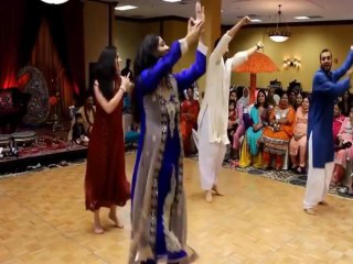 Pakistani Wedding Mehndi Night Girls Awesome Dance FULL HD