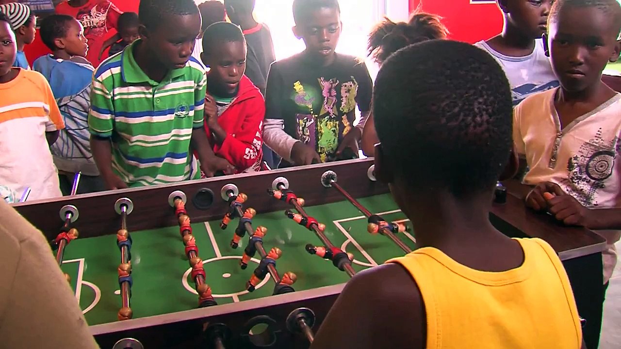 Social Responsibility in South Africa - Volkswagen offers “help for self-help”