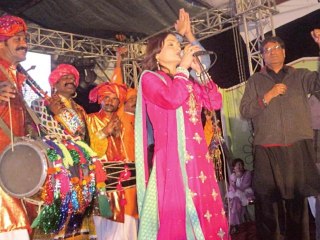 Sindhi Song Shazia Khushk