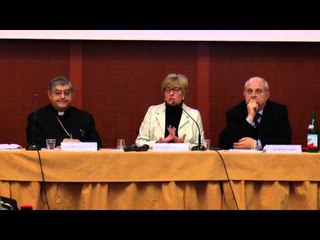 Napoli - Isis, Libia e migranti, Pinotti: "L'Europa non pensi solo ai conti" -1- (17.02.15)