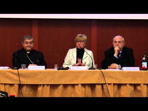 Napoli - Isis, Libia e migranti, Pinotti: L'Europa non pensi solo ai conti -1- (17.02.15)