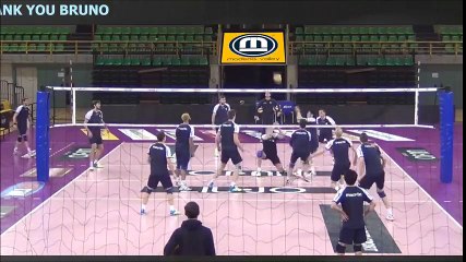 Bruno Rezende "podigao" penal nogom!!!