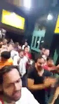 Waqar Zaka Ne Full Indian Crowd Mein Un Ki Band Baja Di.... PAKISTAN ZINDABAD