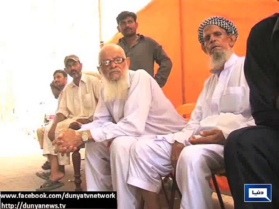 Dunya News - Fake Pirs continue to fool troubled, naive people