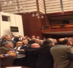 CHP'li Vekilin Kamerasından Meclis'teki Kavganın Görüntüleri