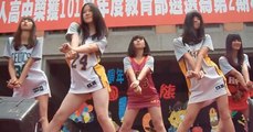 Çin'de Yapılan Harika Bir Dans Gösterisi