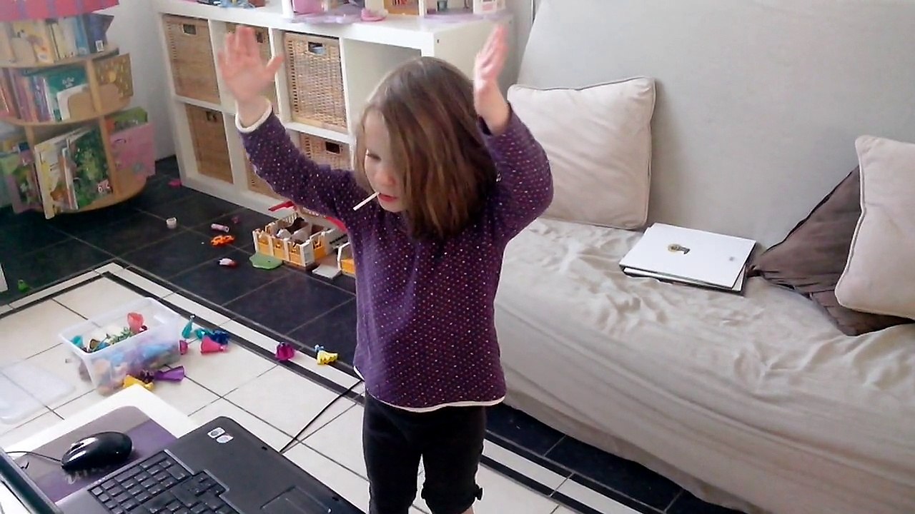 VID_20150215_112342