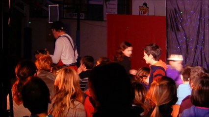 Le clown et ses amis du Regroupement Pédagogique Intercommunal