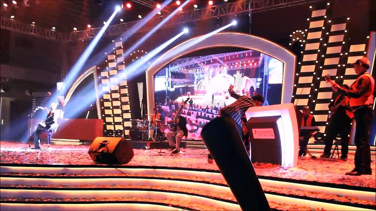 Ali Zafar, Mehwish Hayat and Ahsan Khan Performed at Rivo Mobile Launch (Exclusive Videos / Pictures)