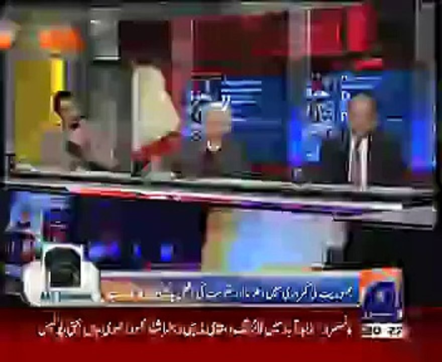 Geo News 9pm Bulletin – 18th February 2015