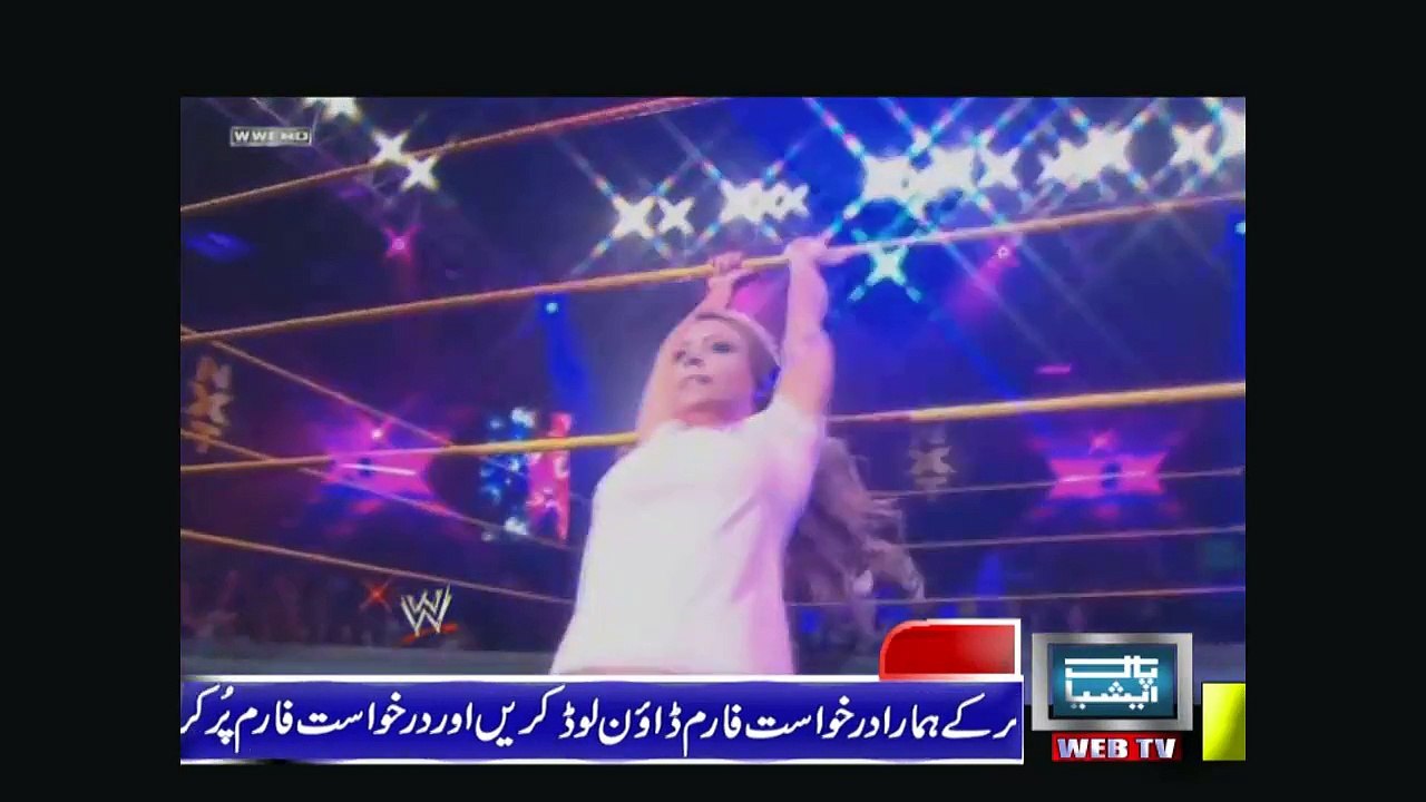 EMMA vs Summer Rae with Sasha Banks [WWE NXT 2013, Oct 24]