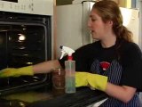How to Clean an Oven Easily - Tips For Cleaning Inside an Oven