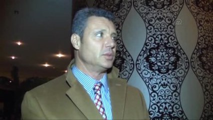 Sanatçıların Bulunduğu Uçak Olumsuz Hava Şartı Nedeniyle Çorlu Havalimanı'na İndi