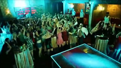 Yapışık Kardeşler 2015 Komedi Film Fragman