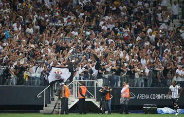 Torcida do Timão joga junto e técnico agradece energia: ‘eles empurram’