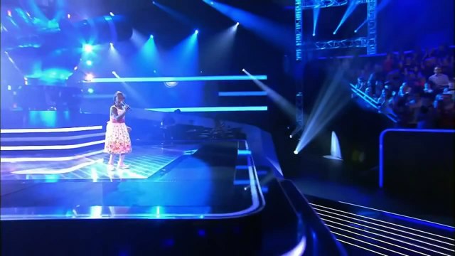 девочка заставила весь зал подняться! смотреть до конца! Голос Германии!