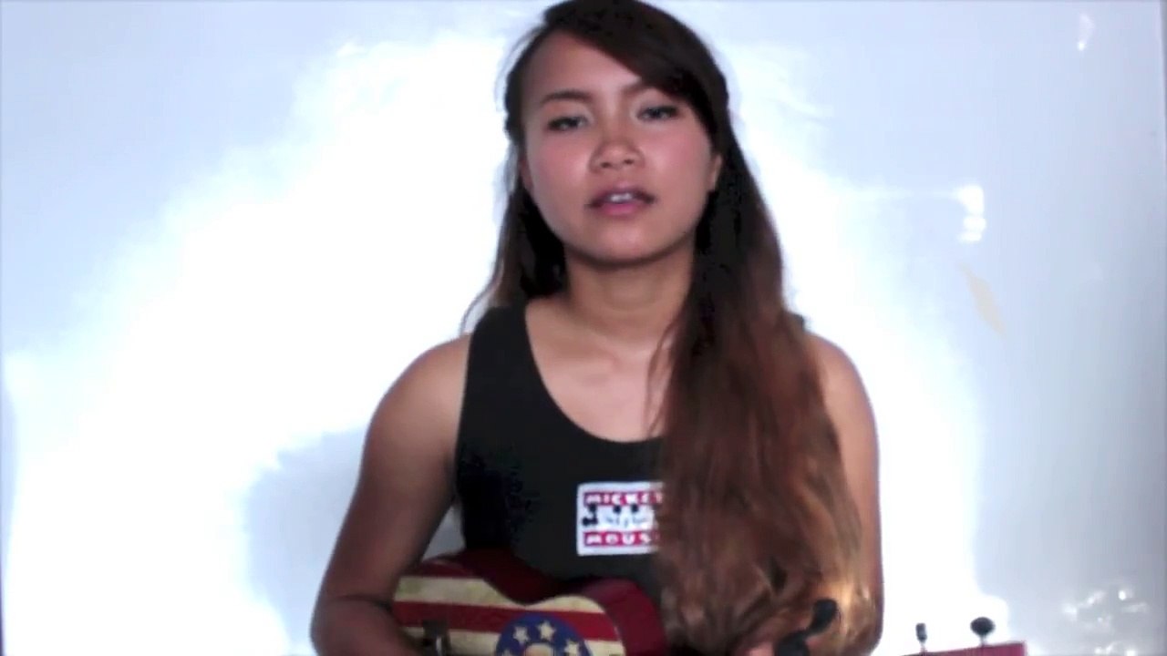 Shake It Off by Taylor Swift UKULELE COVER REMIX