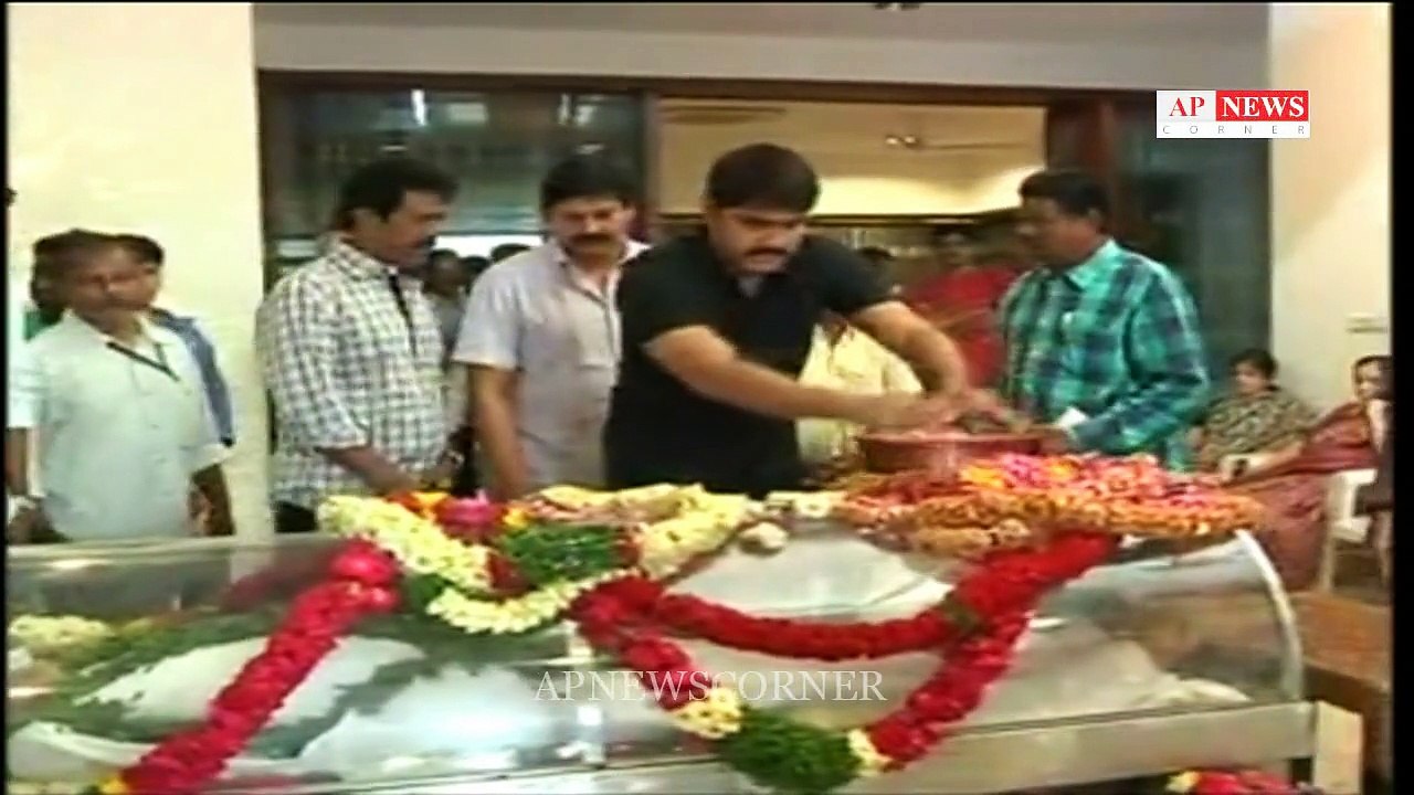 Hero Srikanth pay Condolences to movie Mughal Ramanaidu | ApNewsCorNer