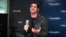 Jeremy Jordan sing Over The Rainbow-Home on Seth Speaks