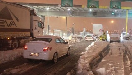 İstanbul'da Ulaşıma Kar Engeli