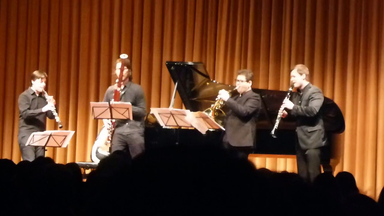 Beş Çalgı Beş Coşku / Albert Long Hall