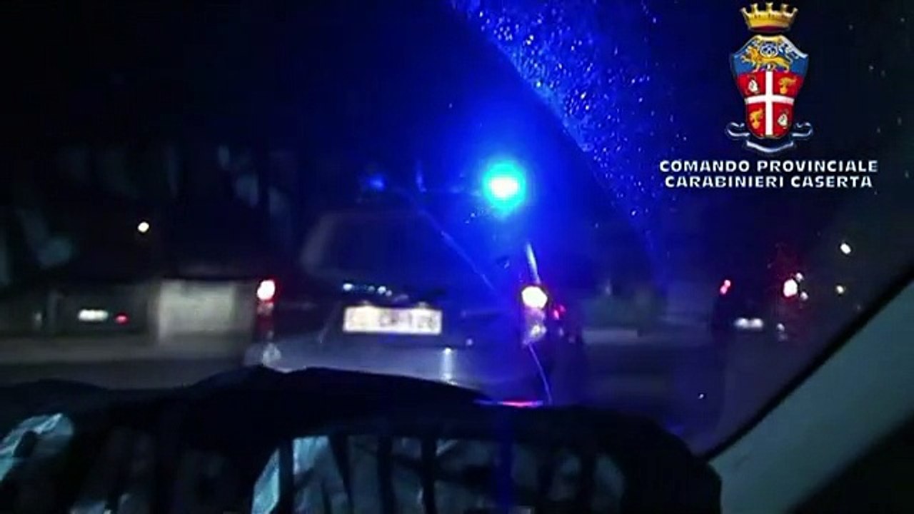 Castel Volturno (CE) - Spaccio di droga e svolta su omicidio trans, 10 fermi -live1- (19.02.15)