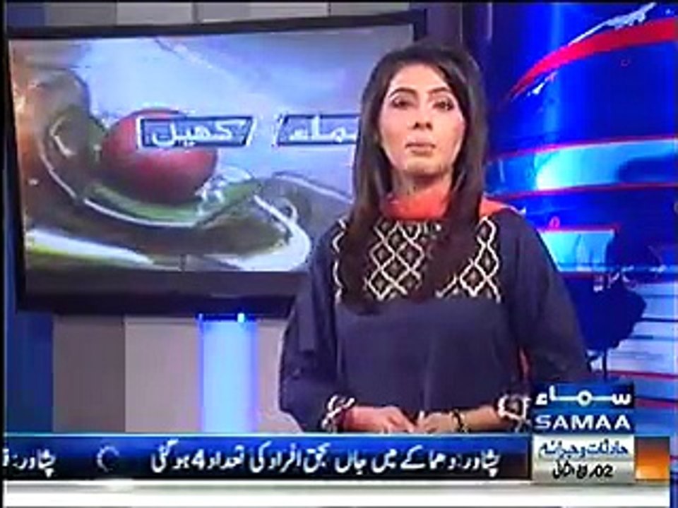 Amazing Stunt by an American Cheer Leader in Basket Ball Court