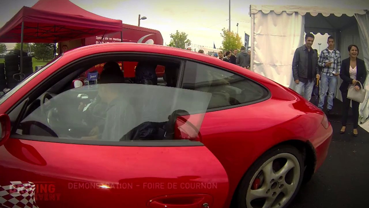 Baptêmes de pilotage drift en Porsche 911 à la Foire de Clermont-Cournon