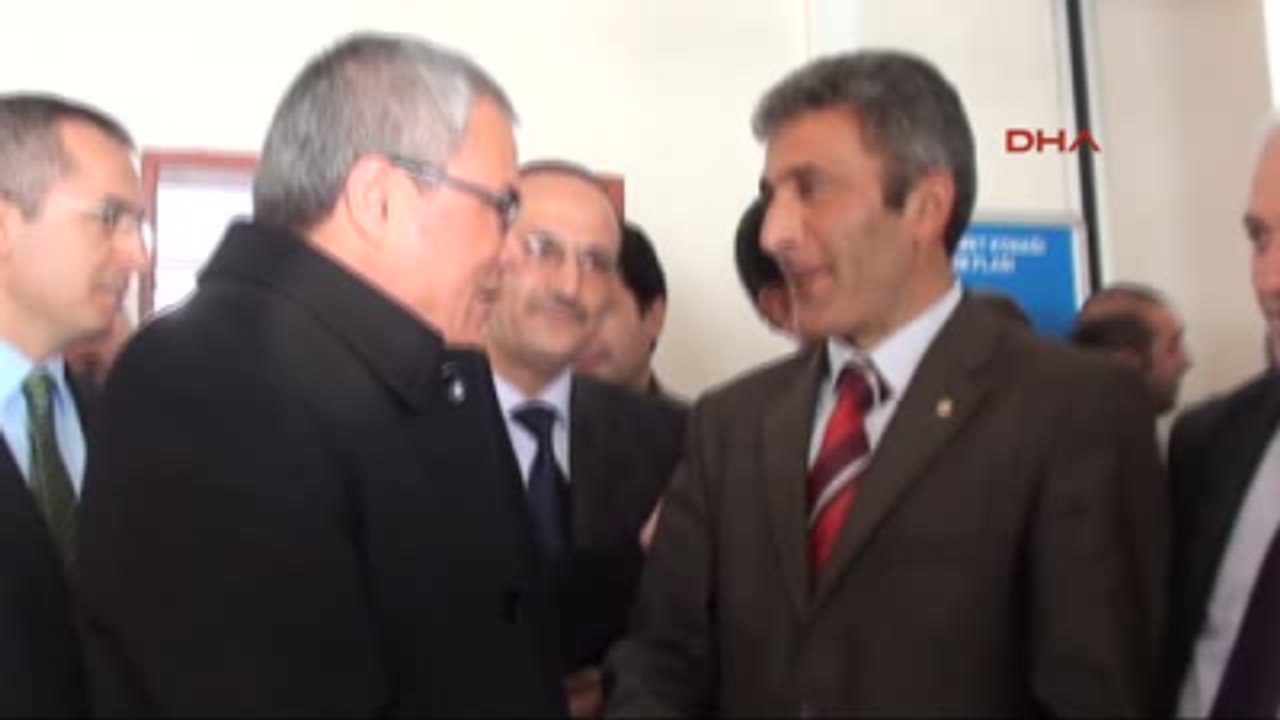 Ardahan Valisinden 'Sigarayı Sen de Bırak' Kampanyası