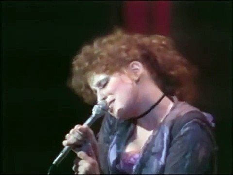 BETTE MIDLER - Do You Wanna Dance (Ol' Red Hair Is Back 1977)