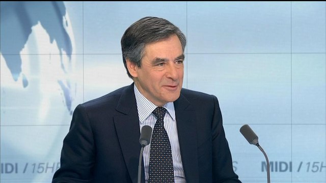 Le gouvernement n'a plus de majorité pour mener sa politique , estime François Fillon