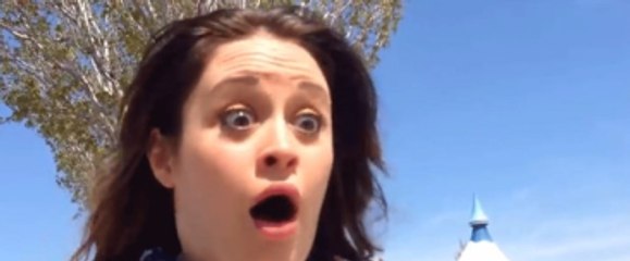 Selfie Çekerken Başına Gelene İnanamadı