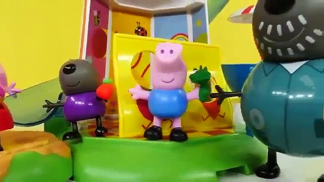 Peppa Pig Helter Skelter Slide Playground Play Doh Ice Cream with Peppapig and Friends by