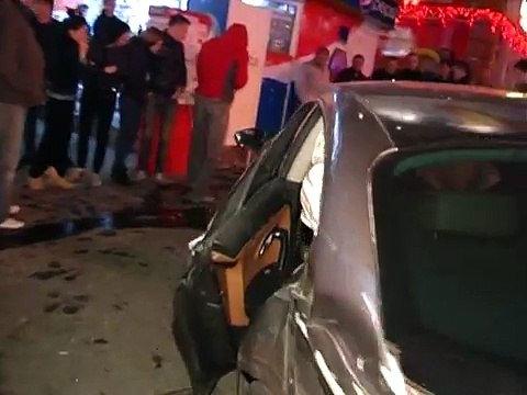 Volkswagen На Огромной Скорости Протаранил Микроавтобус. Погибла Женщина.