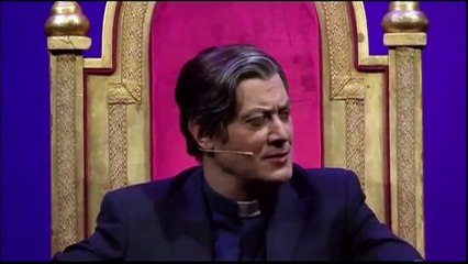 Corrado Guzzanti - Padre Pizarro 1