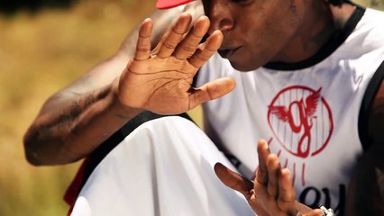 REKE - DIAS TRISTES (Video Oficial)