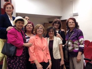 Cumhuriyet Kadınları  İzmir  Bulusması