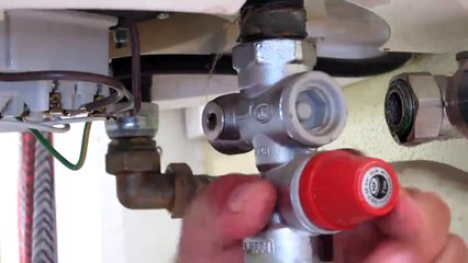 COMMENT CHANGER UN GROUPE DE SECURITE SANS VIDANGER LE BALLON-TUTO VIDEO