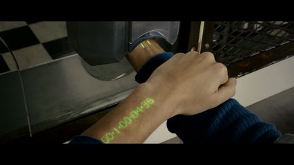 Bande-annonce : Time Out - Music Video