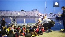 Hunderte Flüchtlinge in der Ägäis aufgegriffen und auf griechische Inseln verbracht