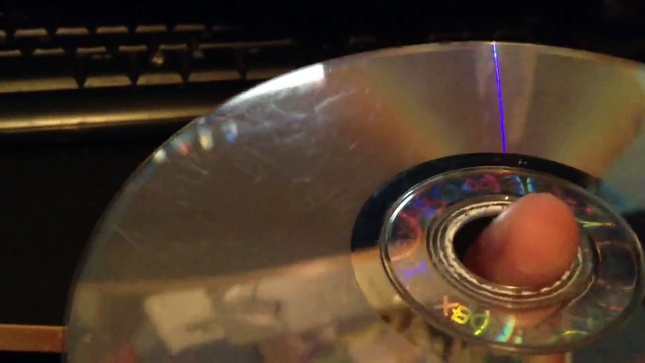 Como arreglar un disco de xbox rayado - video Dailymotion