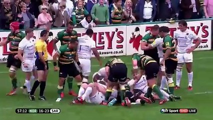 Le coup de tête de Dylan Hartley sur Jamie George