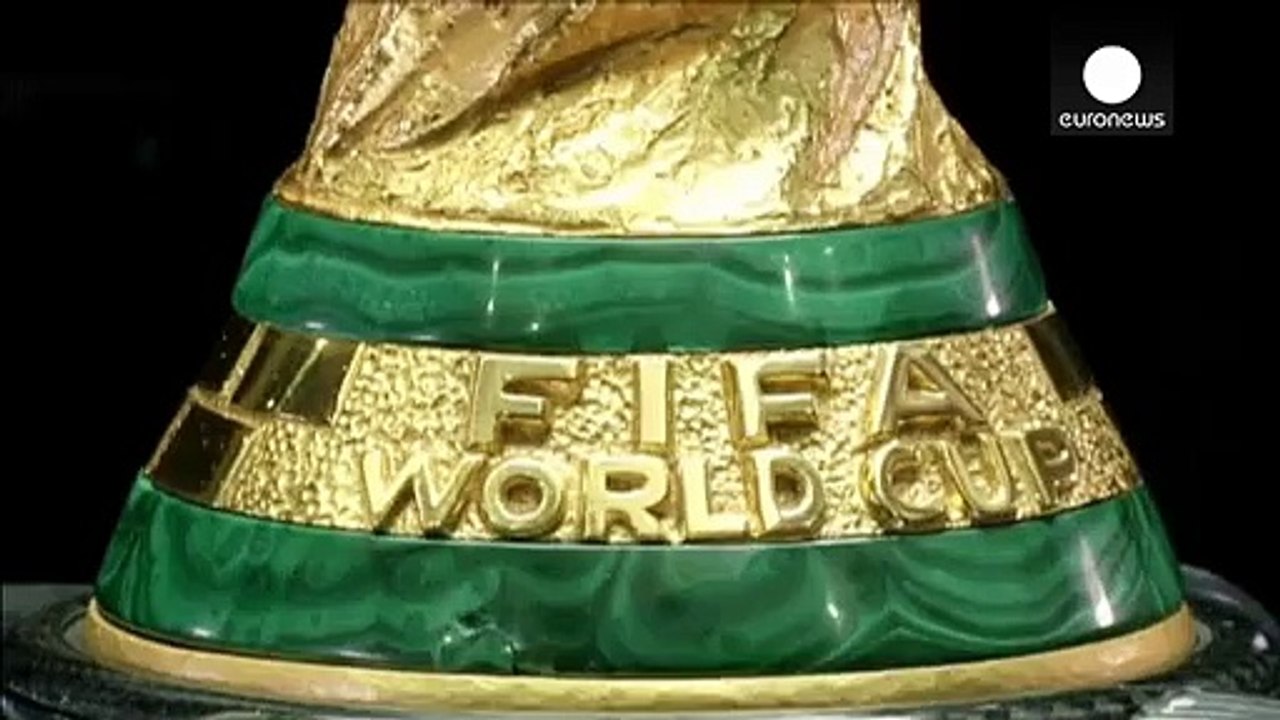 توقيف عدة مسؤولين في الاتحاد الدولي لكرة القدم