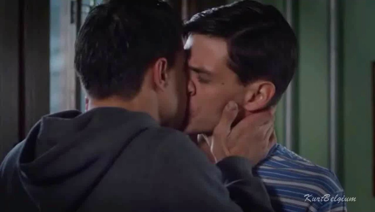 Burning blue  -  Gay themed